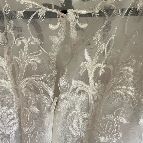 SAIID KOBEISY STUNNING NWT wedding gown, size US6 - Picture 8 of 10